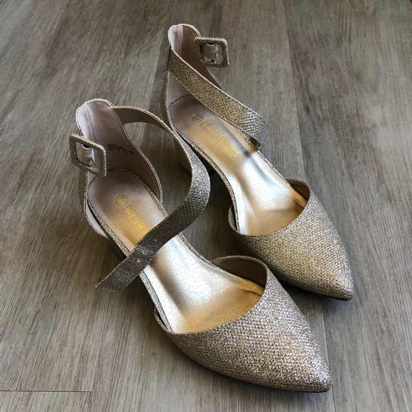 Gold Glitter Closed Toe Low Heels Pointed Toe Ankle Strap Wedding Pump Shoes 6.5 - Picture 2 of 5